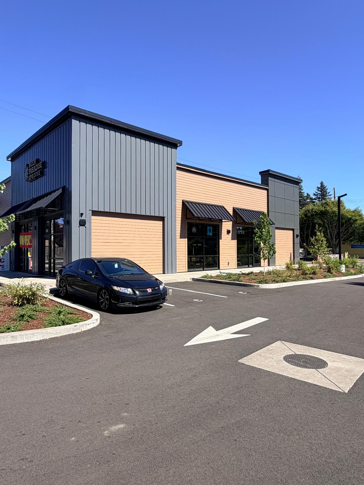 The Beer Paradise Taphouse building on a clear day
